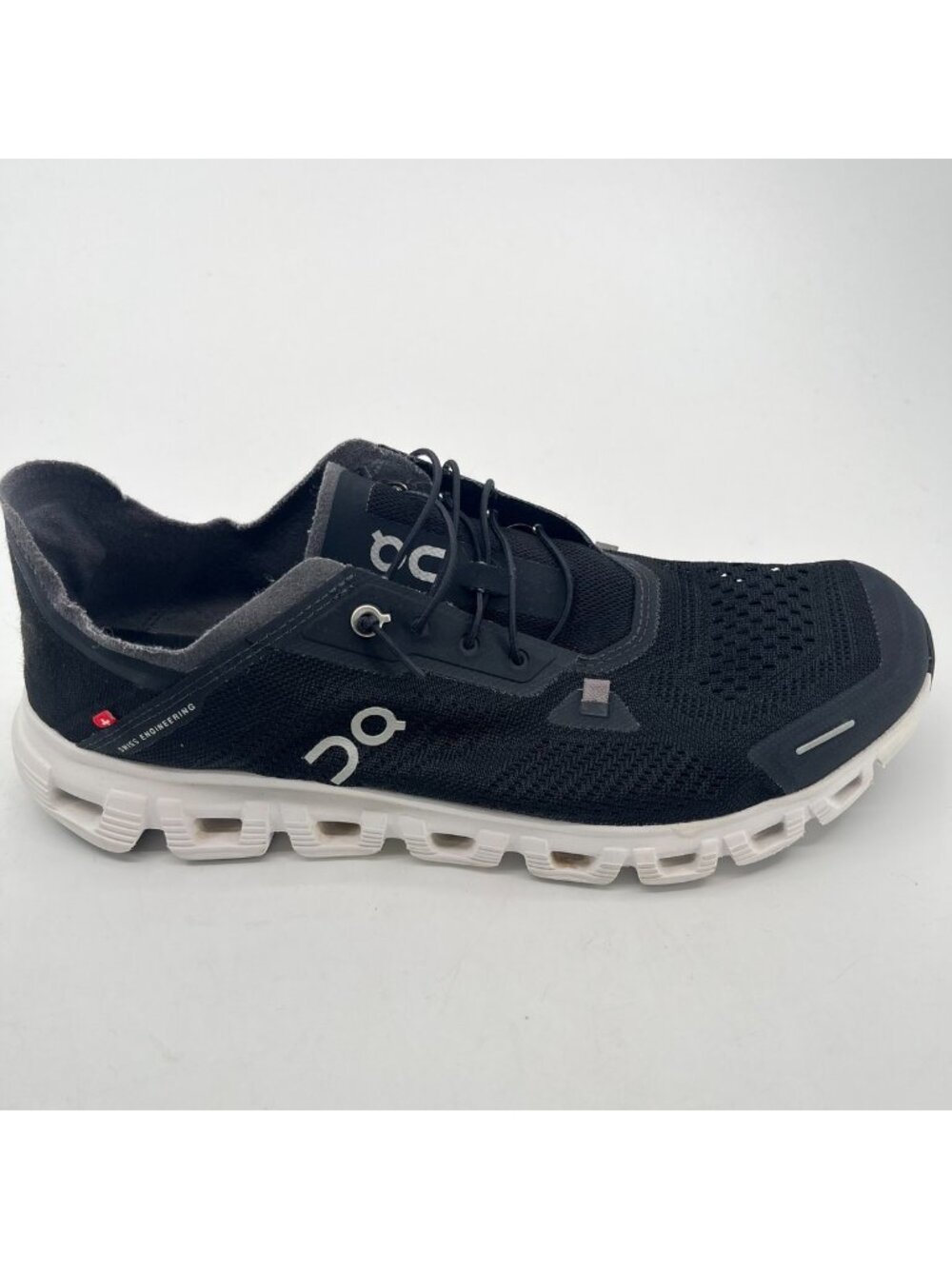 On Cloud 6 Coast Mens Size 11 Black White Athletic Running Shoes Sneakers